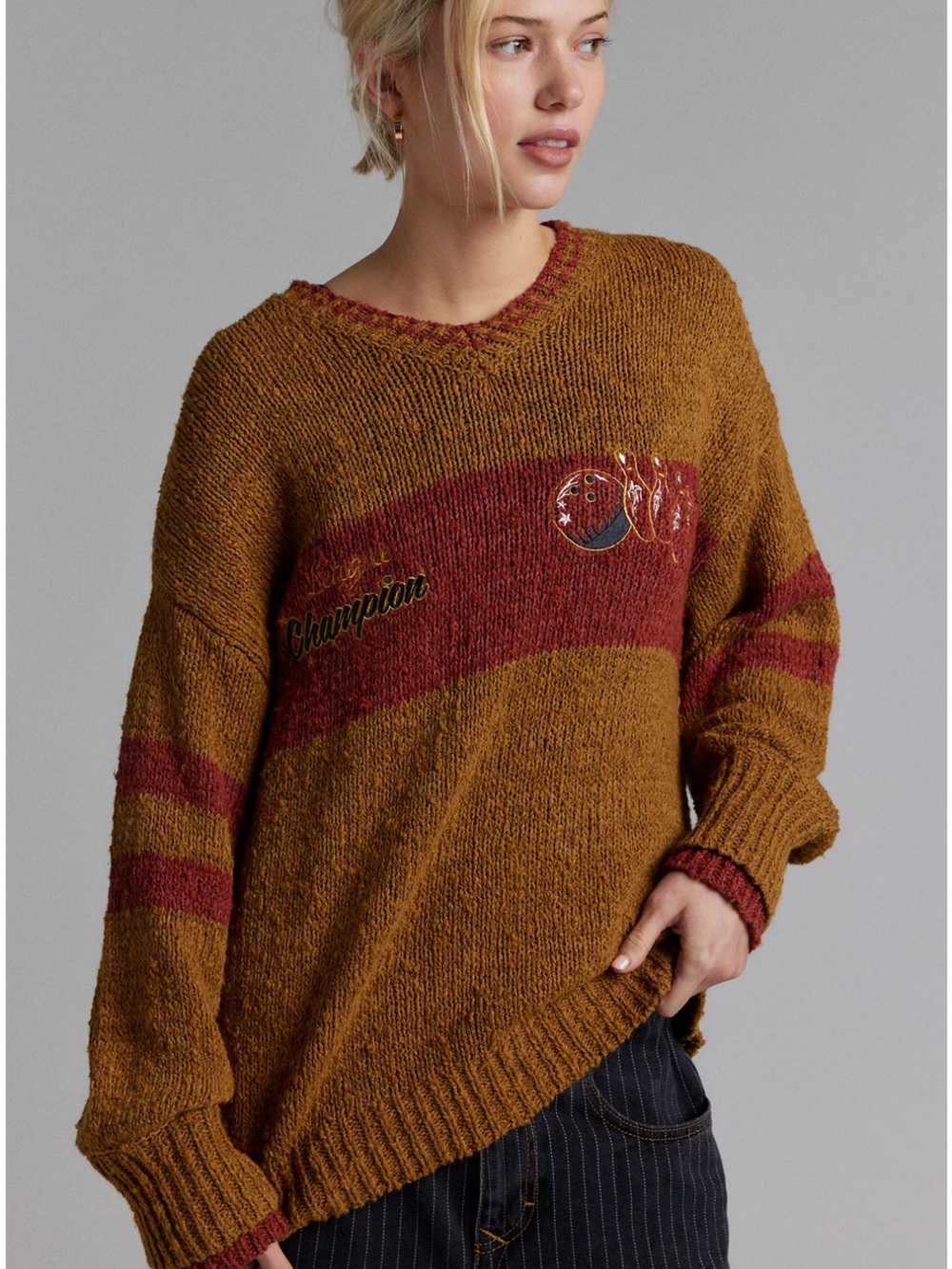 BDG Van Bowling Graphic Oversized V-neck Dad Sweater